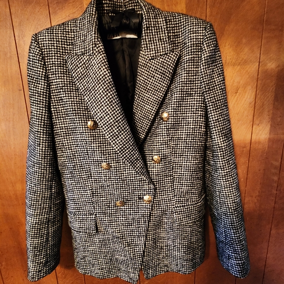 EUC Zara Black and White Houndstooth Blazer with Gold Buttons